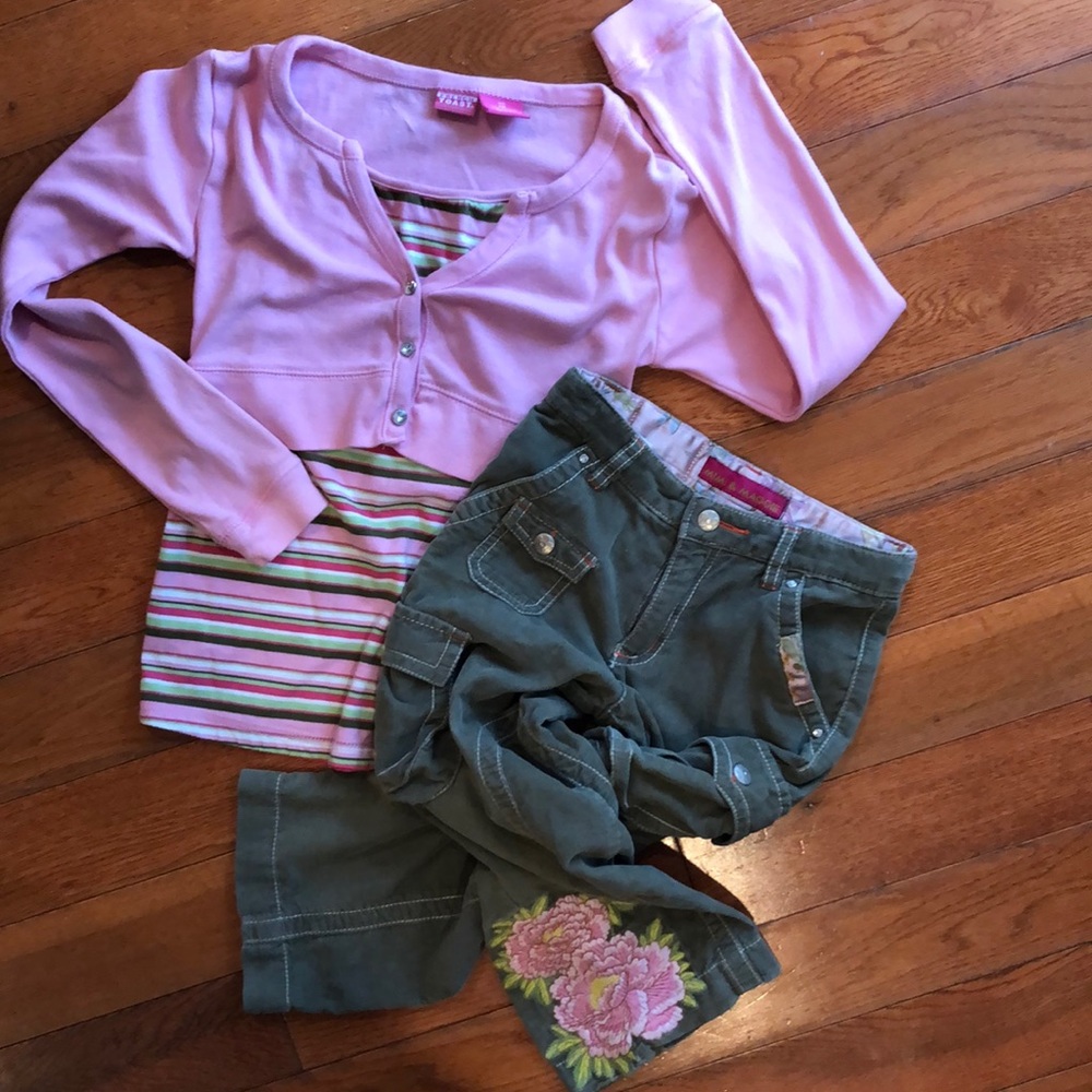 Mimi & Maggie pants/top Casually looking beautiful